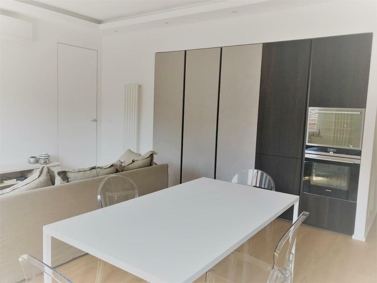 Excelsior 10 - Luxury Apartment Grado Exteriör bild